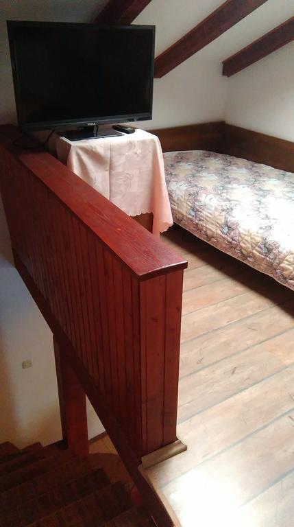 Old Town Apartment Murter Bagian luar foto
