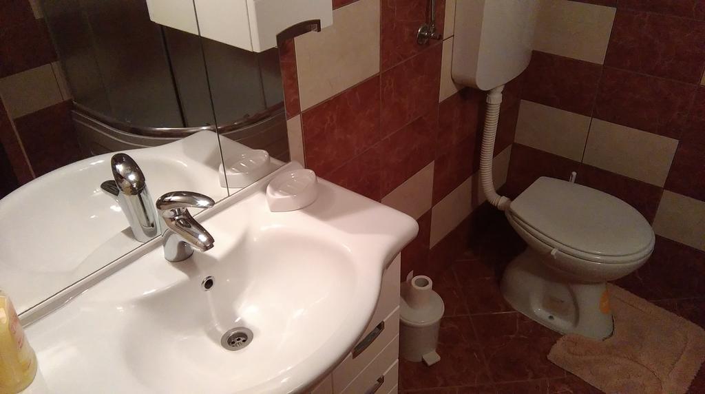 Old Town Apartment Murter Bagian luar foto